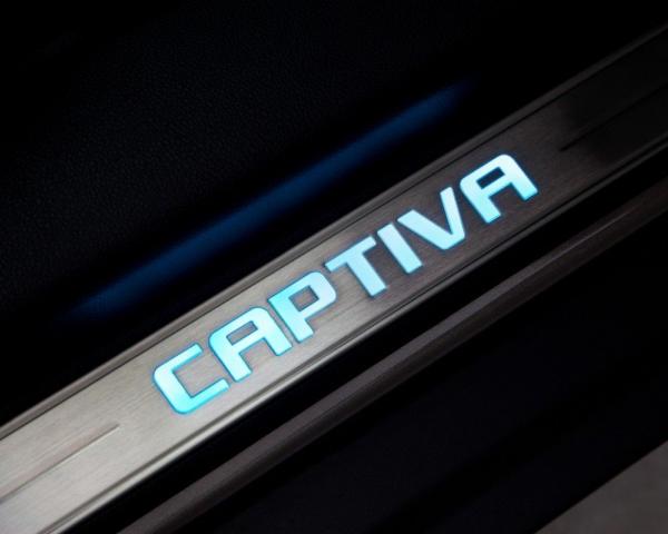 Фото Chevrolet Captiva I Рестайлинг 2 Внедорожник 5 дв.