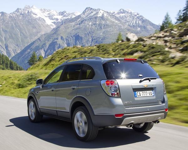 Фото Chevrolet Captiva I Рестайлинг Внедорожник 5 дв.