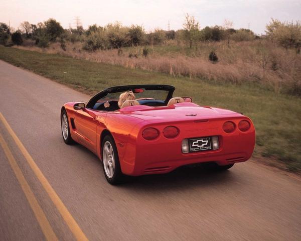 Фото Chevrolet Corvette C5 Родстер