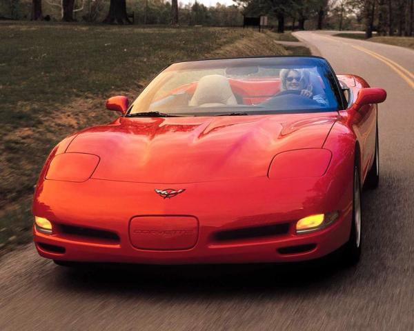 Фото Chevrolet Corvette C5 Родстер