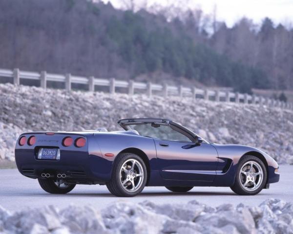 Фото Chevrolet Corvette C5 Родстер FRC