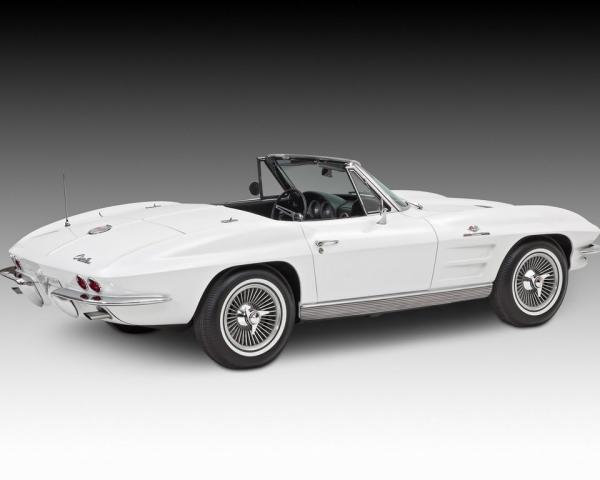 Фото Chevrolet Corvette C2 Кабриолет