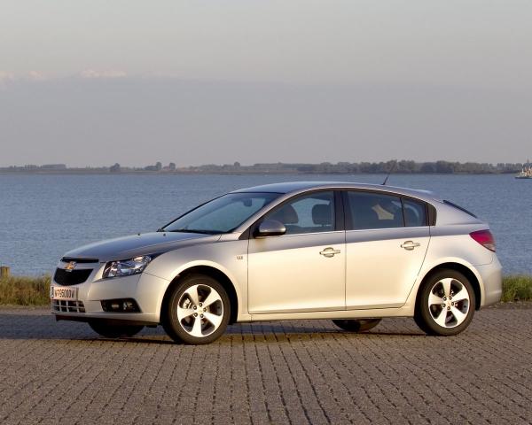 Фото Chevrolet Cruze I Хэтчбек 5 дв.