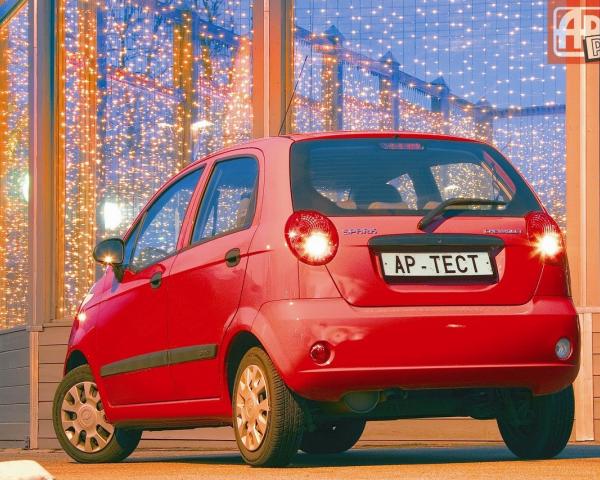 Фото Chevrolet Spark II Хэтчбек 5 дв.