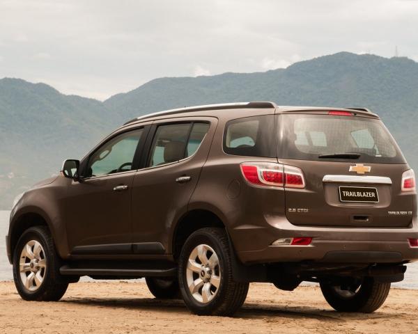 Фото Chevrolet TrailBlazer II Внедорожник 5 дв.