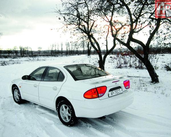 Фото Chevrolet Alero I Седан