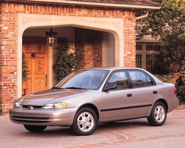 Фото Chevrolet Prizm I Седан