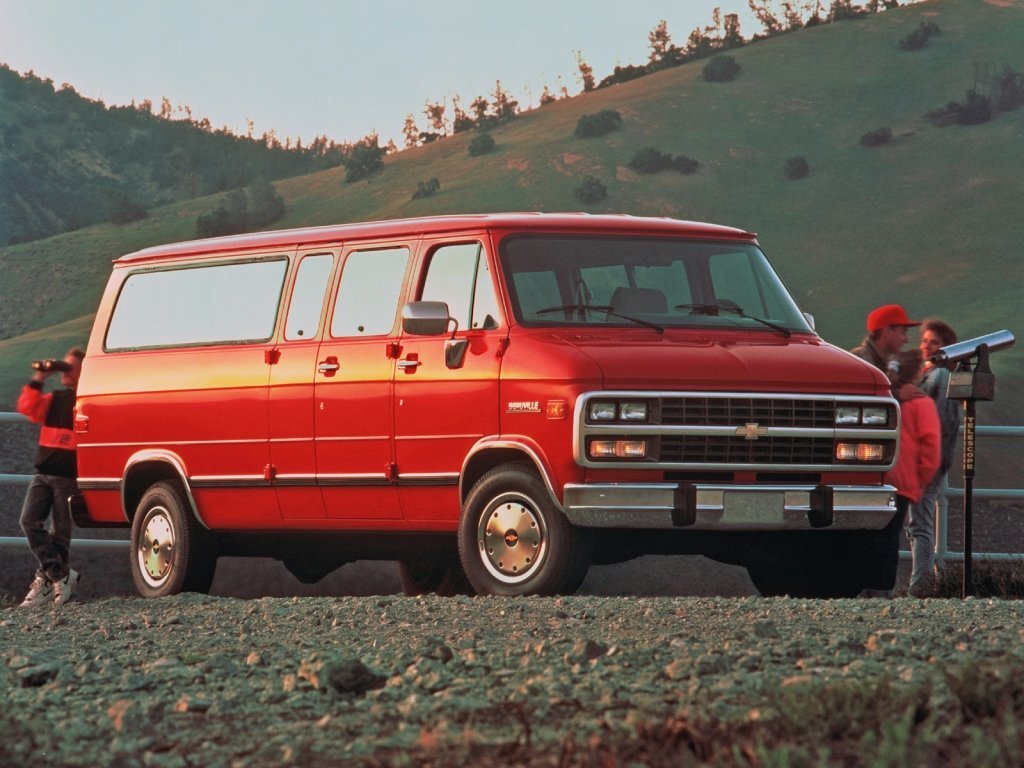 Фото Chevrolet Van I
