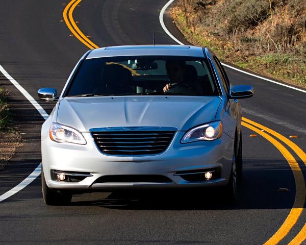 Фото Chrysler 200 I Седан