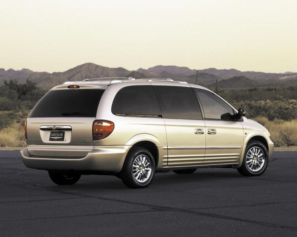 Фото Chrysler Town & Country IV Минивэн