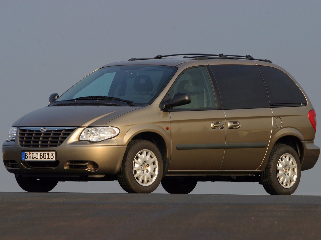 Фото Chrysler Voyager IV Рестайлинг