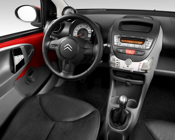 Фото Citroen C1 I Рестайлинг Хэтчбек 3 дв.