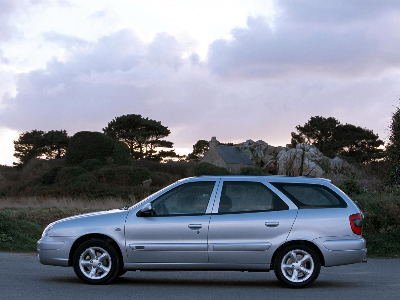 Характеристики и фото Citroen Xsara 1 поколение 1997 - 2006, Универсал 5 дв.