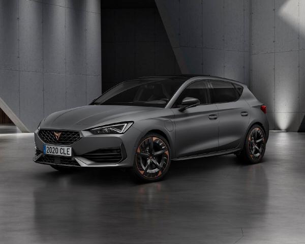 Фото Cupra Leon I Хэтчбек 5 дв.