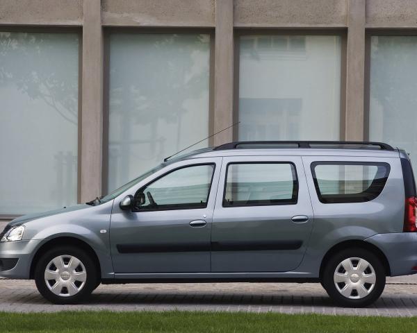 Фото Dacia Logan I Универсал 5 дв.