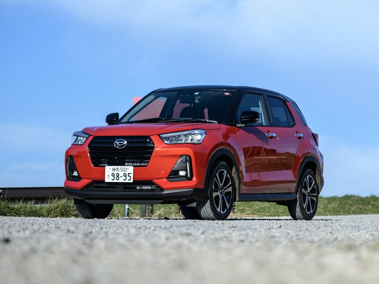 Фото Daihatsu Rocky II