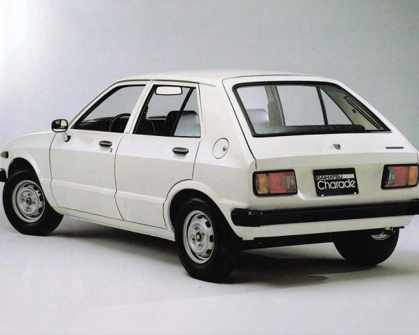 Фото Daihatsu Charade I Хэтчбек 5 дв.