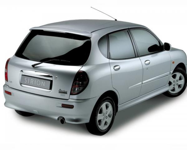 Фото Daihatsu Sirion I (M1) Хэтчбек 5 дв.