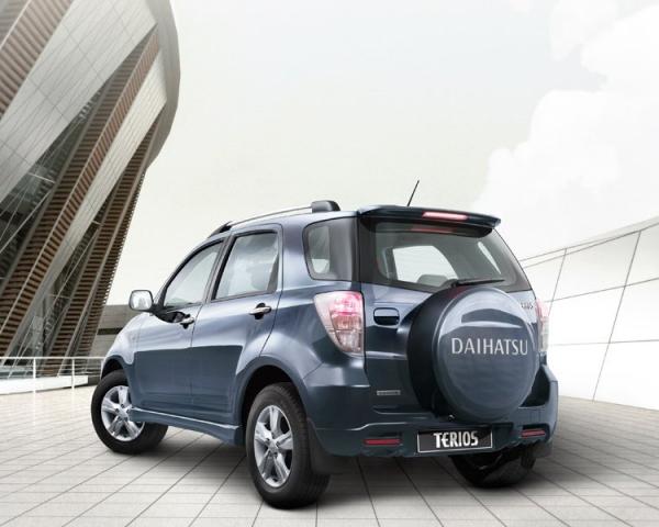 Фото Daihatsu Terios II Рестайлинг Внедорожник 5 дв.