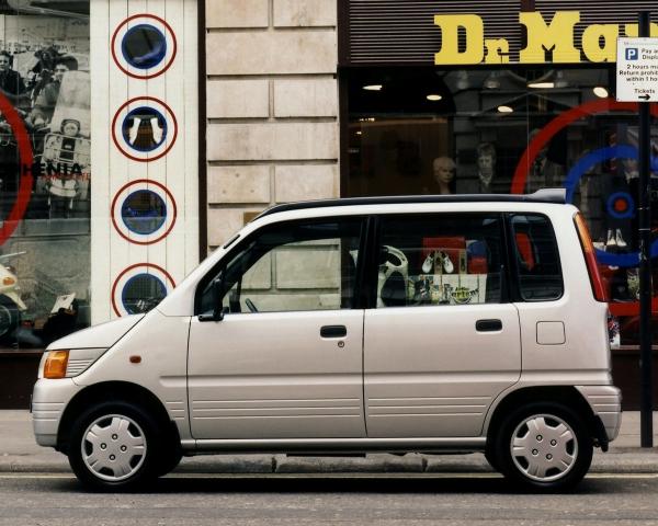 Фото Daihatsu Move I Микровэн