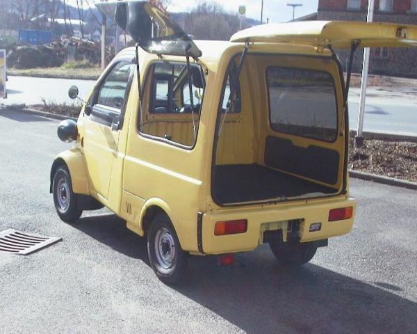 Фото Daihatsu Midget II Микровэн