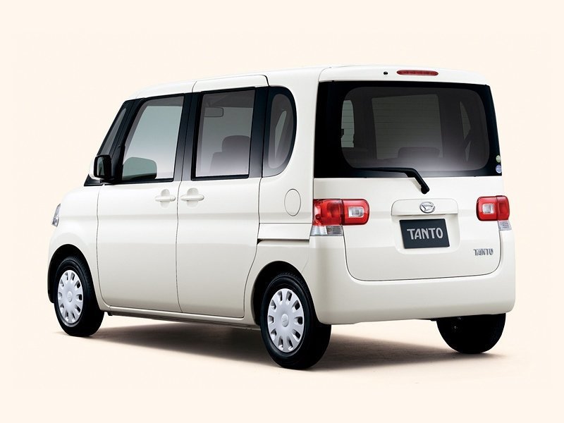 Фото Daihatsu Tanto II