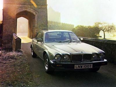 Фото Daimler Sovereign (XJ6) I Седан