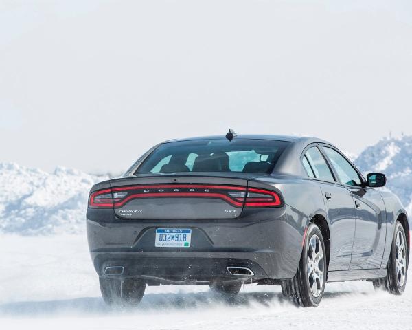 Фото Dodge Charger VI (LD) Рестайлинг Седан