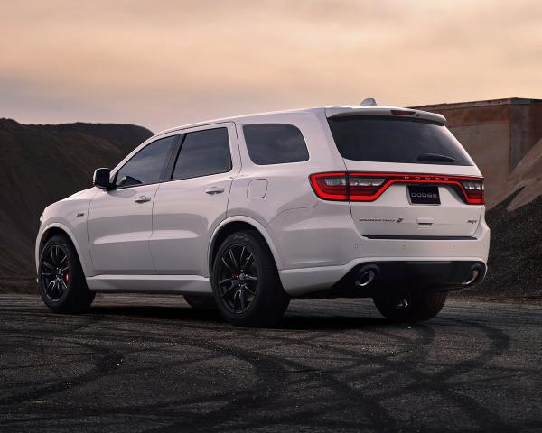 Фото Dodge Durango III Рестайлинг Внедорожник 5 дв. SRT