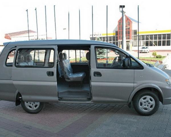 Фото DongFeng MPV I Минивэн