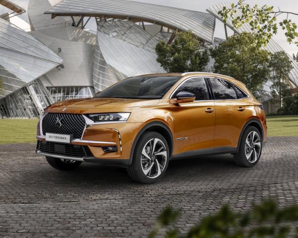 Фото DS 7 Crossback I Внедорожник 5 дв.