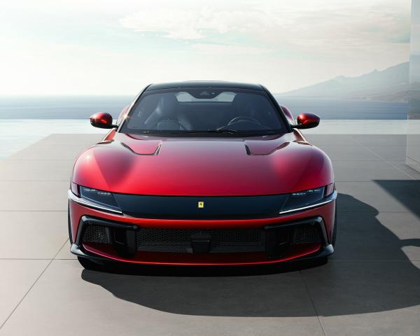 Фото Ferrari 12Cilindri I Купе