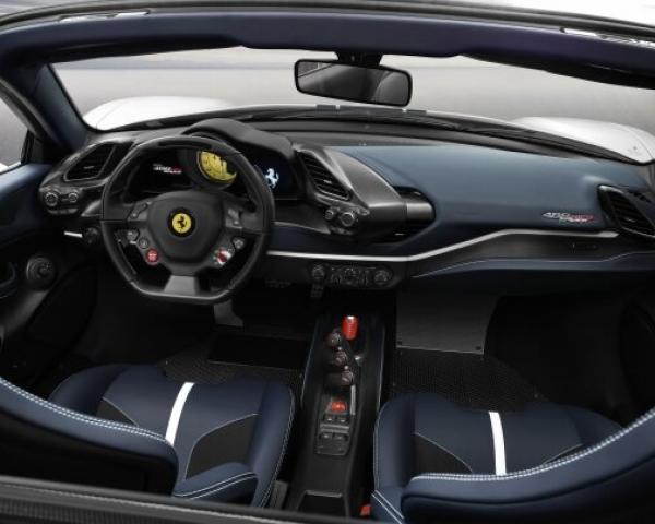 Фото Ferrari 488 I Родстер Pista Spider