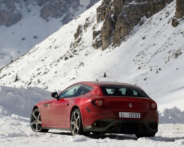 Фото Ferrari FF I Хэтчбек 3 дв.