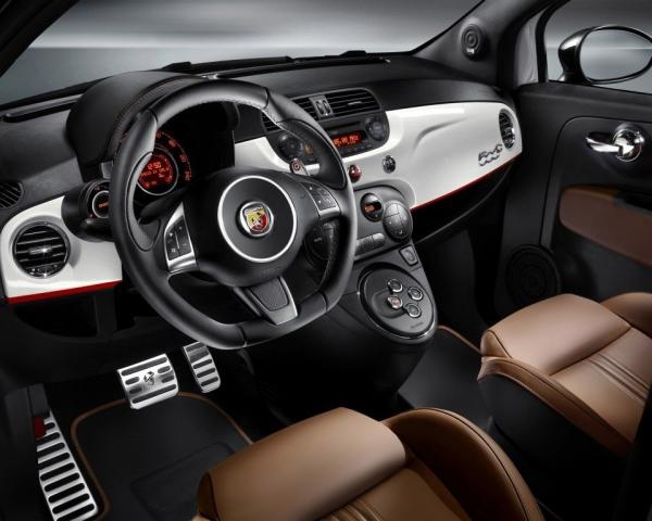 Фото Fiat 500 II Кабриолет Abarth