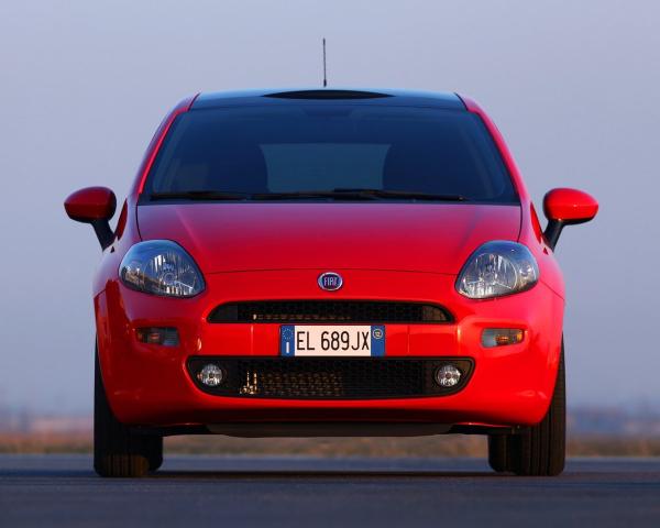 Фото Fiat Punto III Punto Хэтчбек 3 дв.