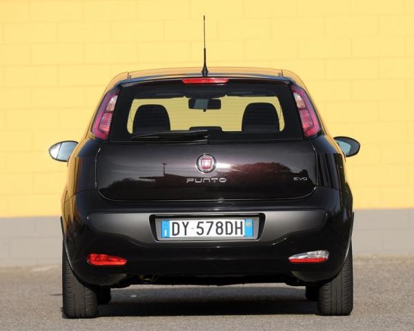 Фото Fiat Punto III Punto Evo Хэтчбек 5 дв.