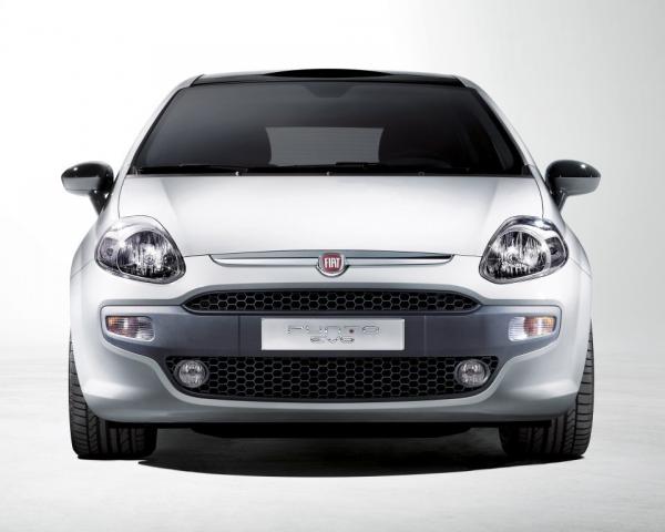 Фото Fiat Punto III Punto Evo Хэтчбек 3 дв.