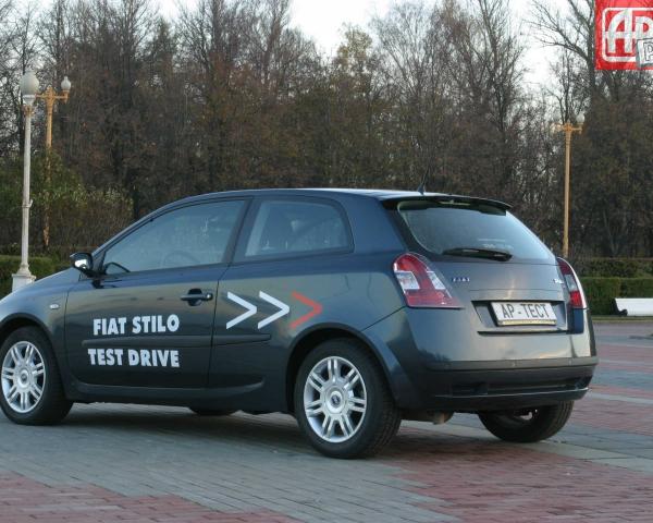 Фото Fiat Stilo I Хэтчбек 3 дв.