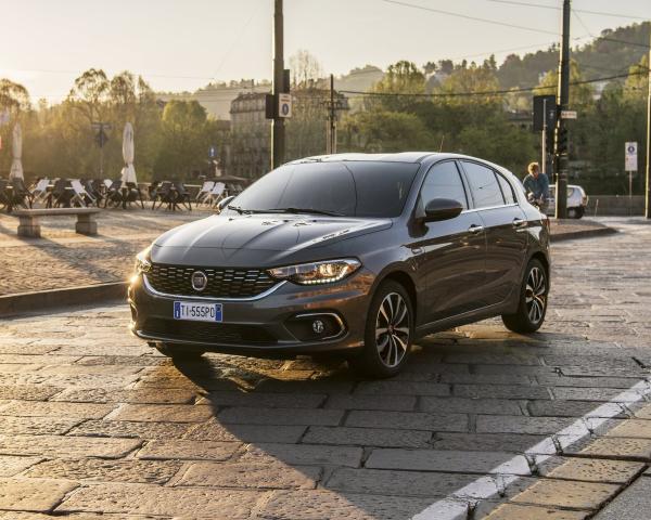 Фото Fiat Tipo 356 Хэтчбек 5 дв.