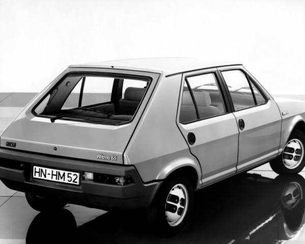 Фото Fiat Ritmo I Хэтчбек 5 дв.