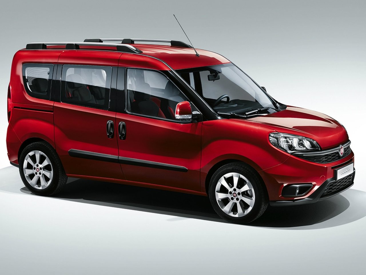 Фото Fiat Doblo II Рестайлинг