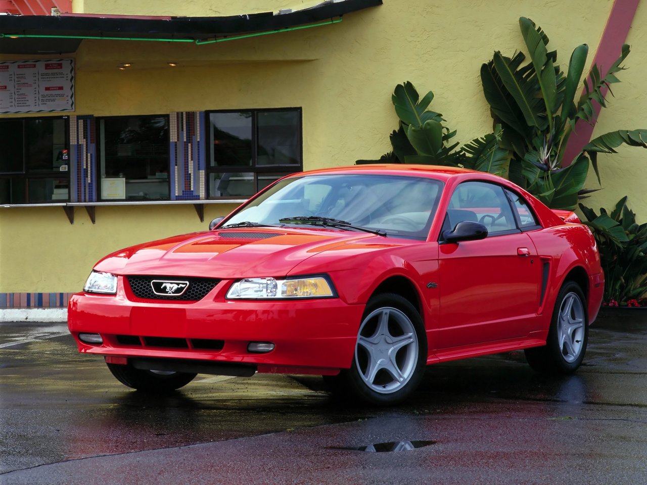 Фото Ford Mustang IV Рестайлинг