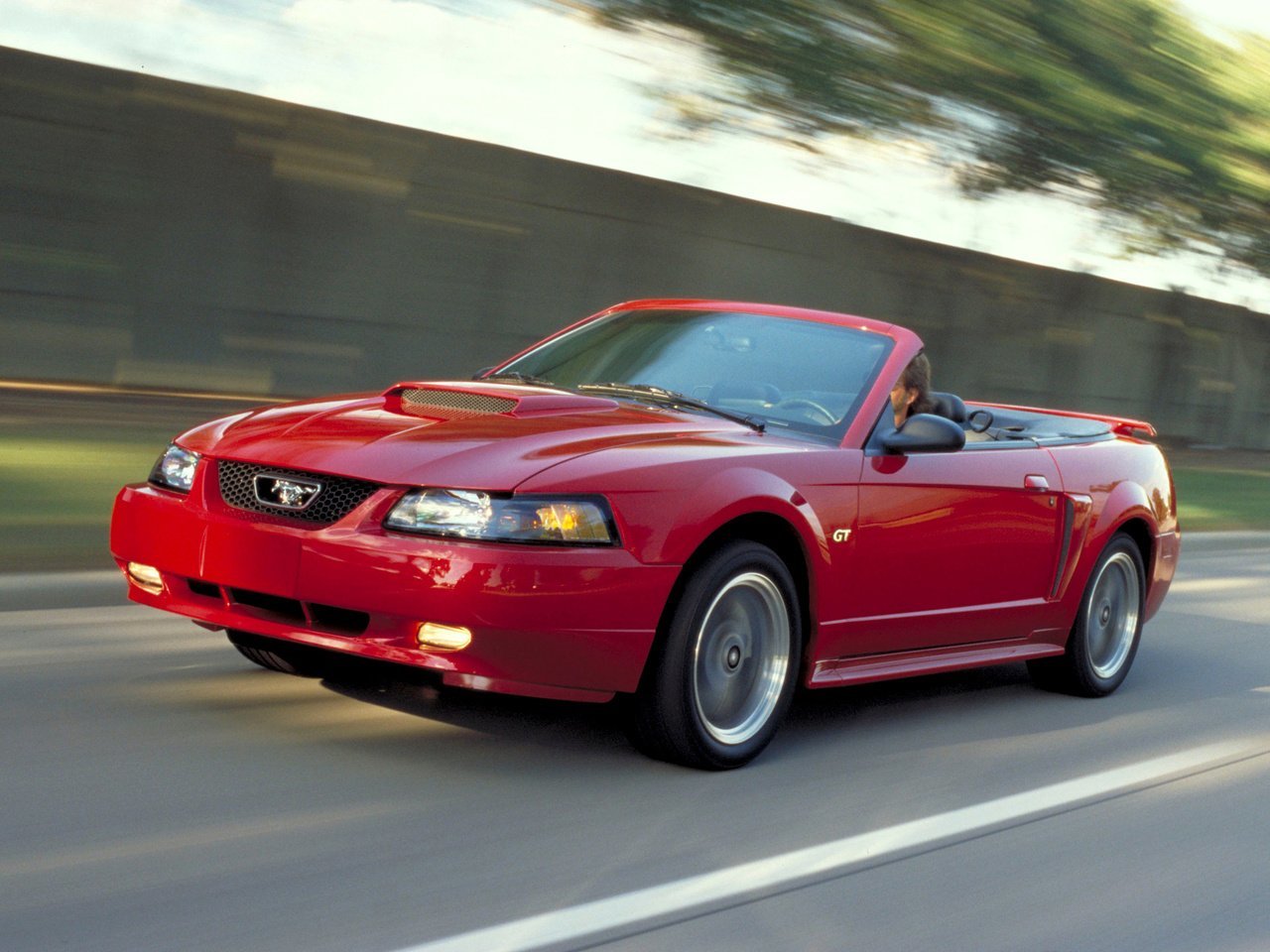 Фото Ford Mustang IV Рестайлинг