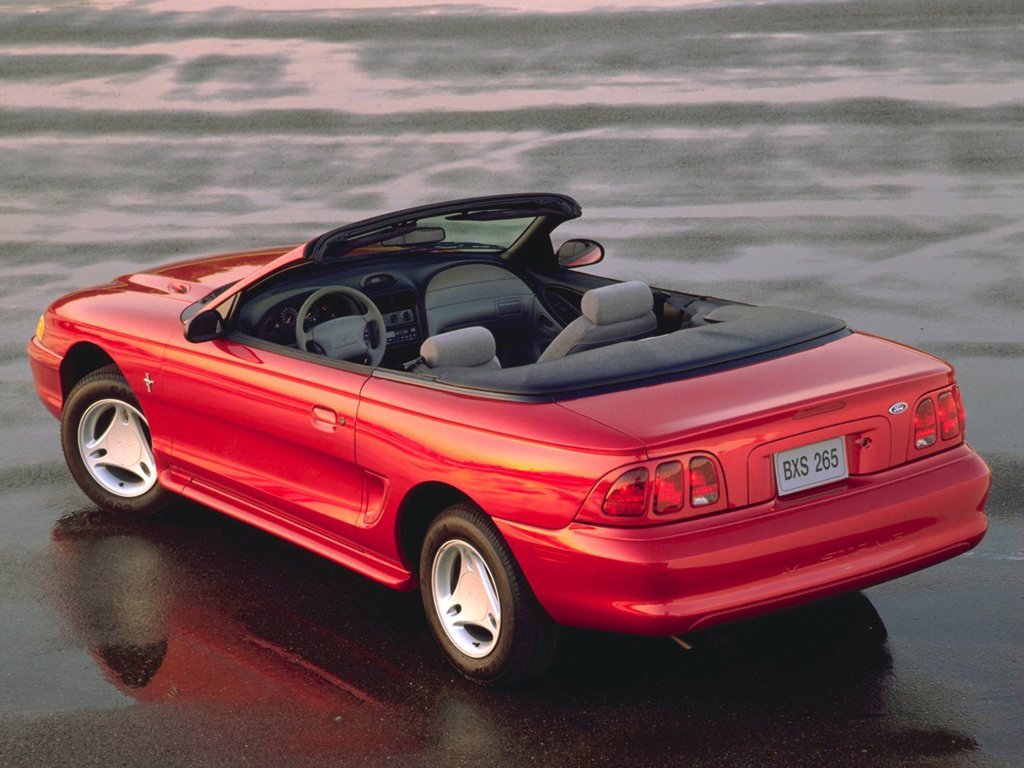 Фото Ford Mustang IV