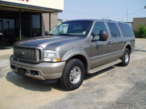 Фото Ford Excursion I