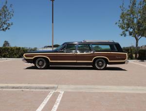 Фото Ford Country Squire VI