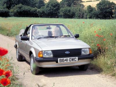 Фото Ford Escort  Кабриолет