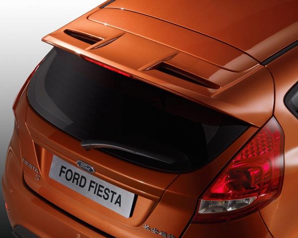 Фото Ford Fiesta VI Хэтчбек 5 дв.