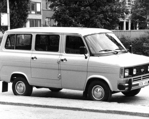 Фото Ford Transit III Минивэн